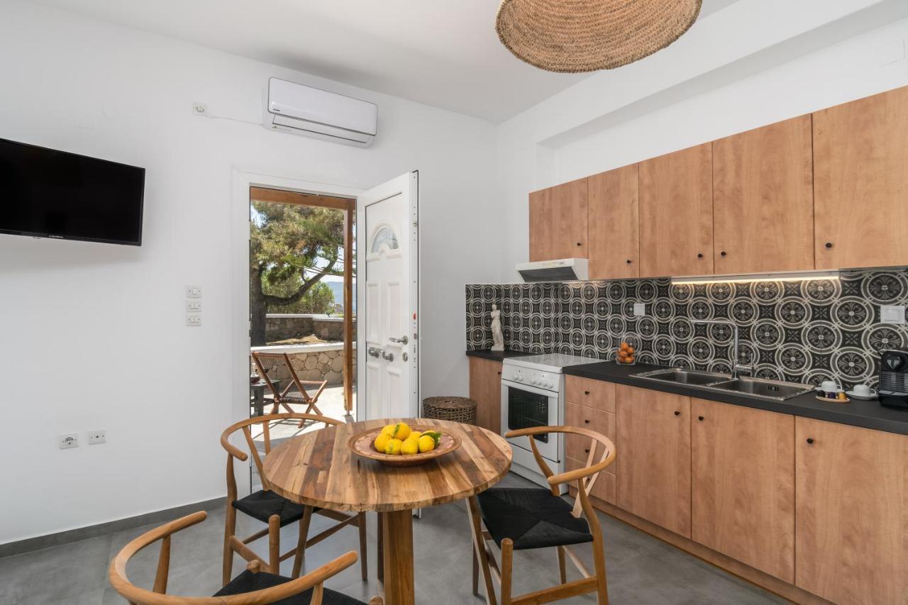 Kallia'S Suites Milos Adamantas  Екстериор снимка